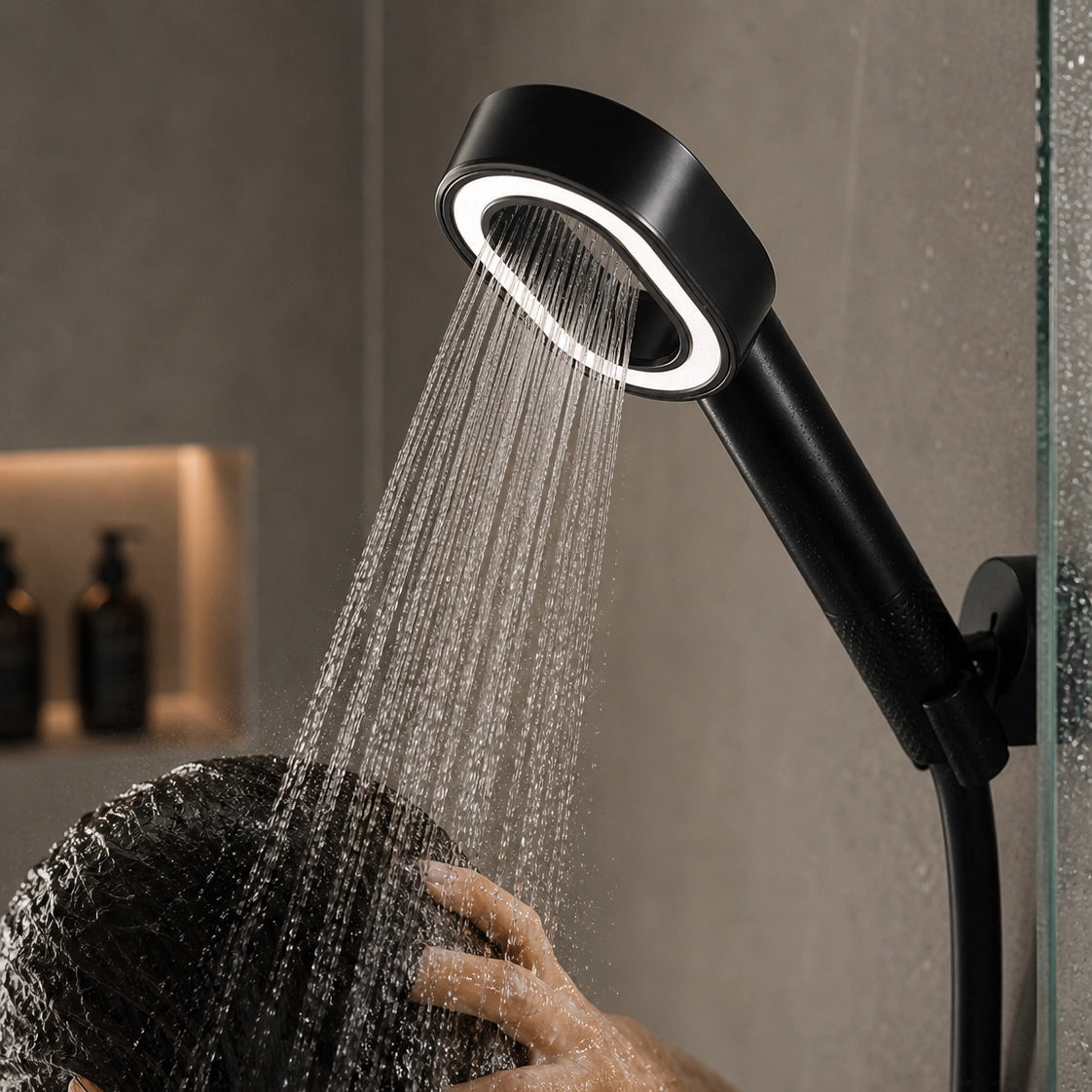 Duschkopf mit Filter & Hochdruck – Wassersparende Handbrause Schwarz | Kalkfilter & Tiefenreinigung