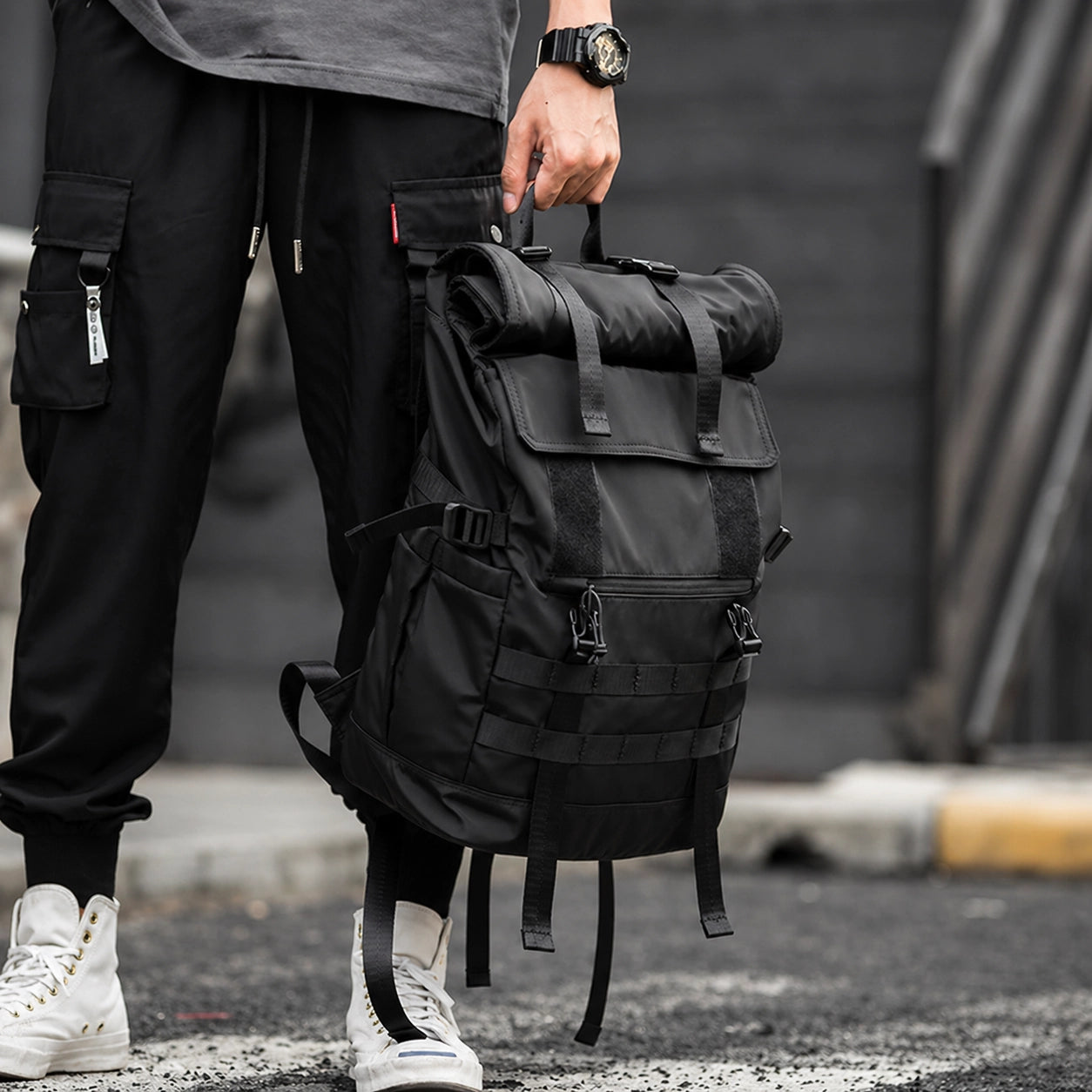 Herren Laptop Rucksack groß – Moderner Schul- & Reiserucksack aus Oxford Stoff | 20-35L Business & Freizeit