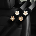 Sicherheitsgurt Polster Blume Plüsch (2er Set) – Komfort Schultergurt Cover Auto Deko Rosa