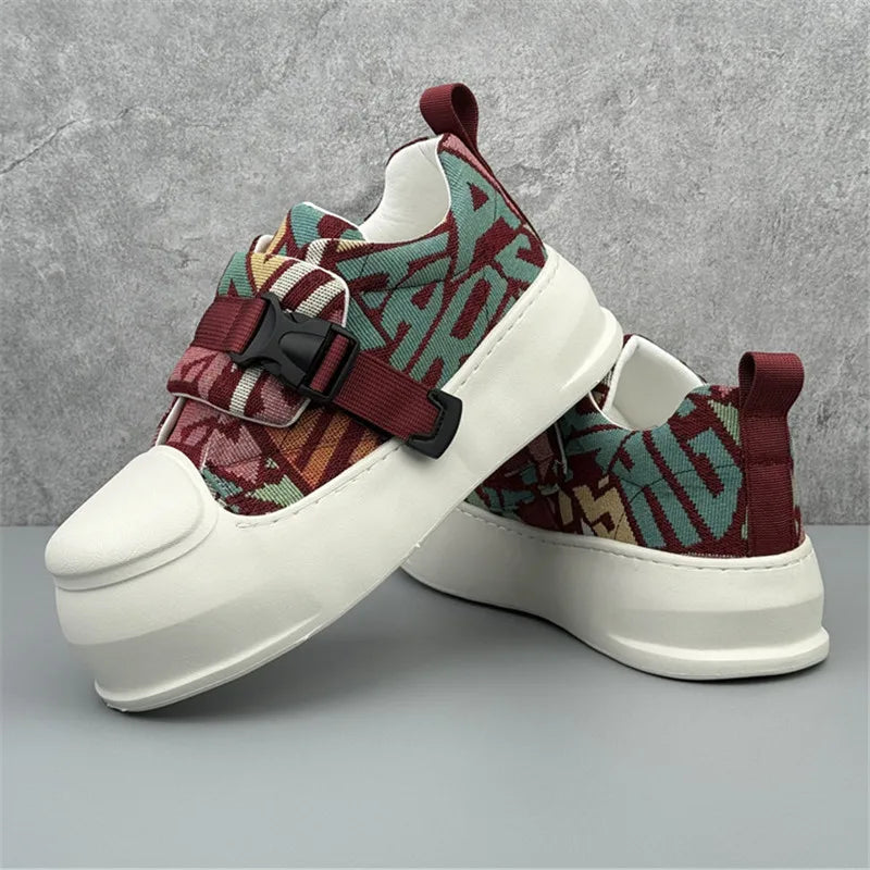Designer Herren Sneaker Plateau – Modische Freizeit Schuhe mit Stickerei & Height Increase | Bequem & Stylisch